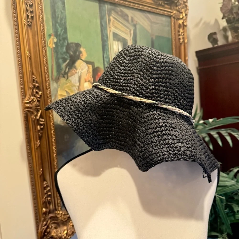 Ladies, floppy, black and brown hat with floral design one size excellent cond